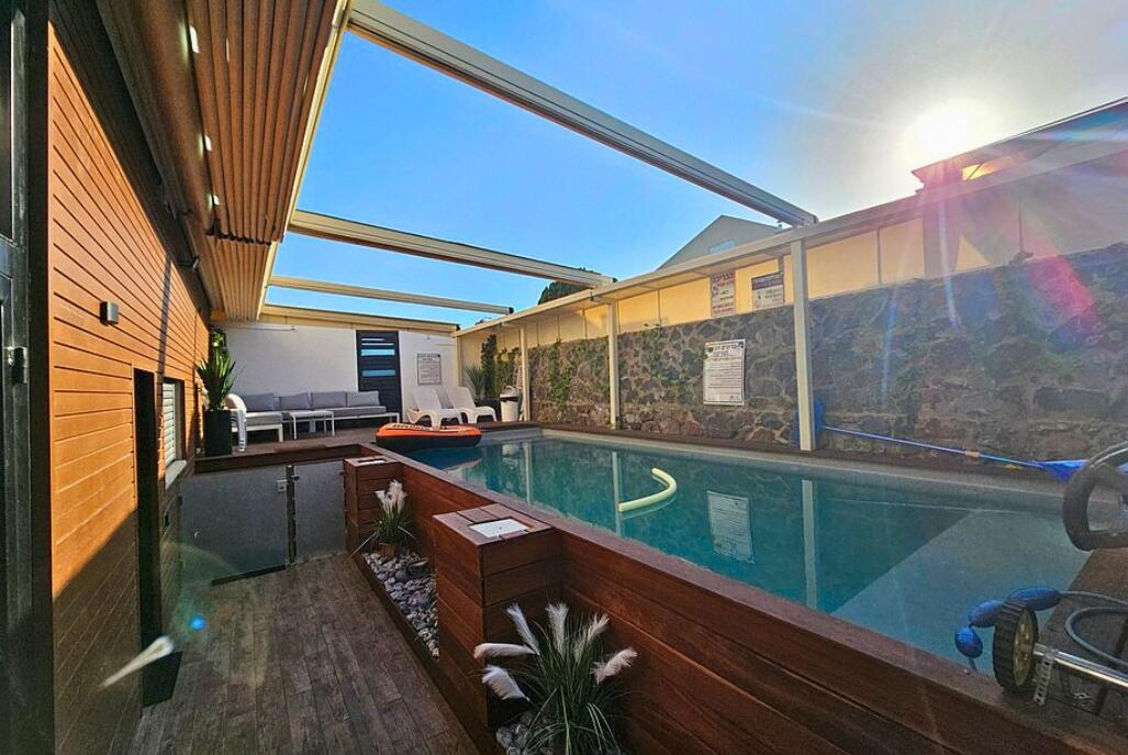 וילה מאיורי בוטיק צפון  38  נופש - וי פור ויקיישן - V for Vacation