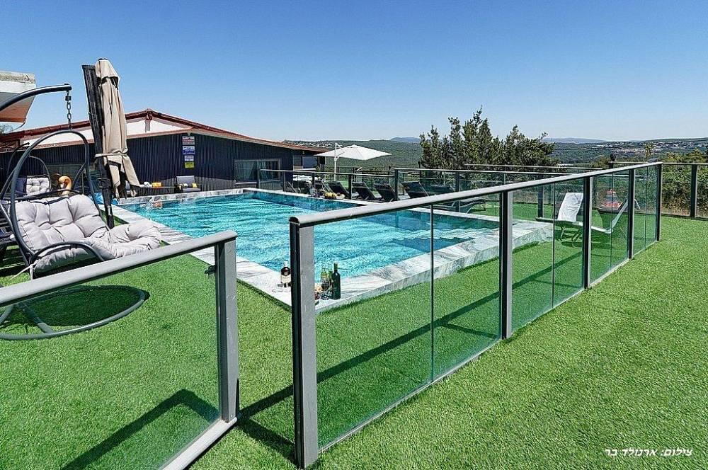 אחוזת אורפז צפון  29  נופש - וי פור ויקיישן - V for Vacation