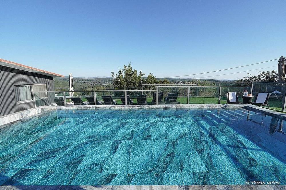 אחוזת אורפז צפון  44  נופש - וי פור ויקיישן - V for Vacation