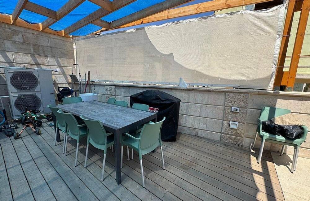 וילה רויאל ירושלים מרכז  24  נופש - וי פור ויקיישן - V for Vacation