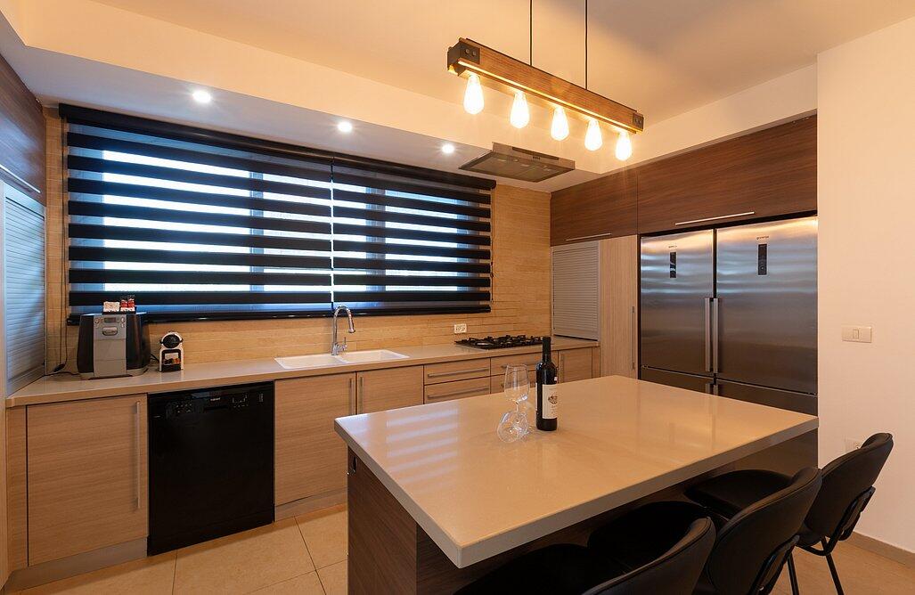 וילה על הים בראשון מרכז  8  נופש - וי פור ויקיישן - V for Vacation