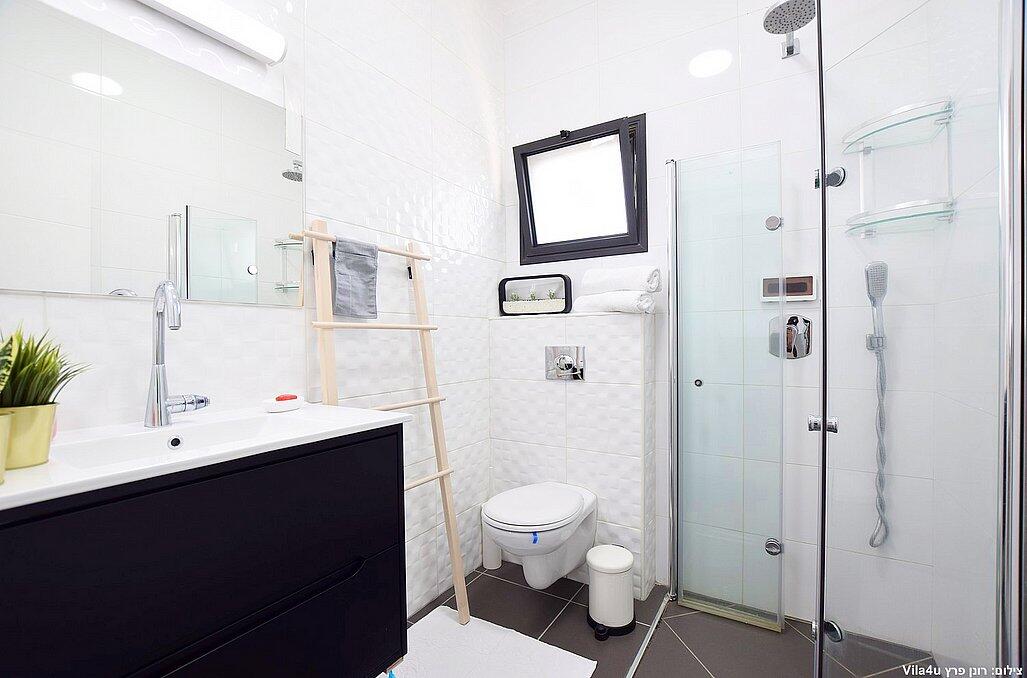 וילה מליה - Villa Melia צפון  15  נופש - וי פור ויקיישן - V for Vacation