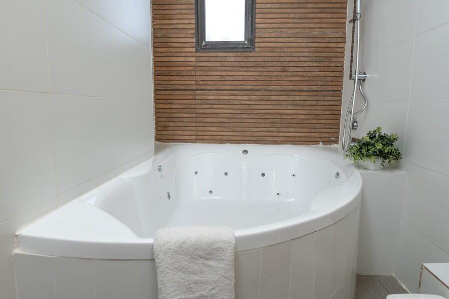 אחוזת בר יוחאי צפון  16  נופש - וי פור ויקיישן - V for Vacation