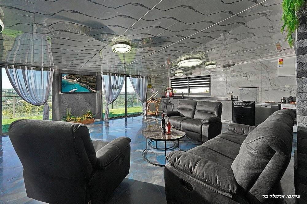 אחוזת אורפז צפון  8  נופש - וי פור ויקיישן - V for Vacation