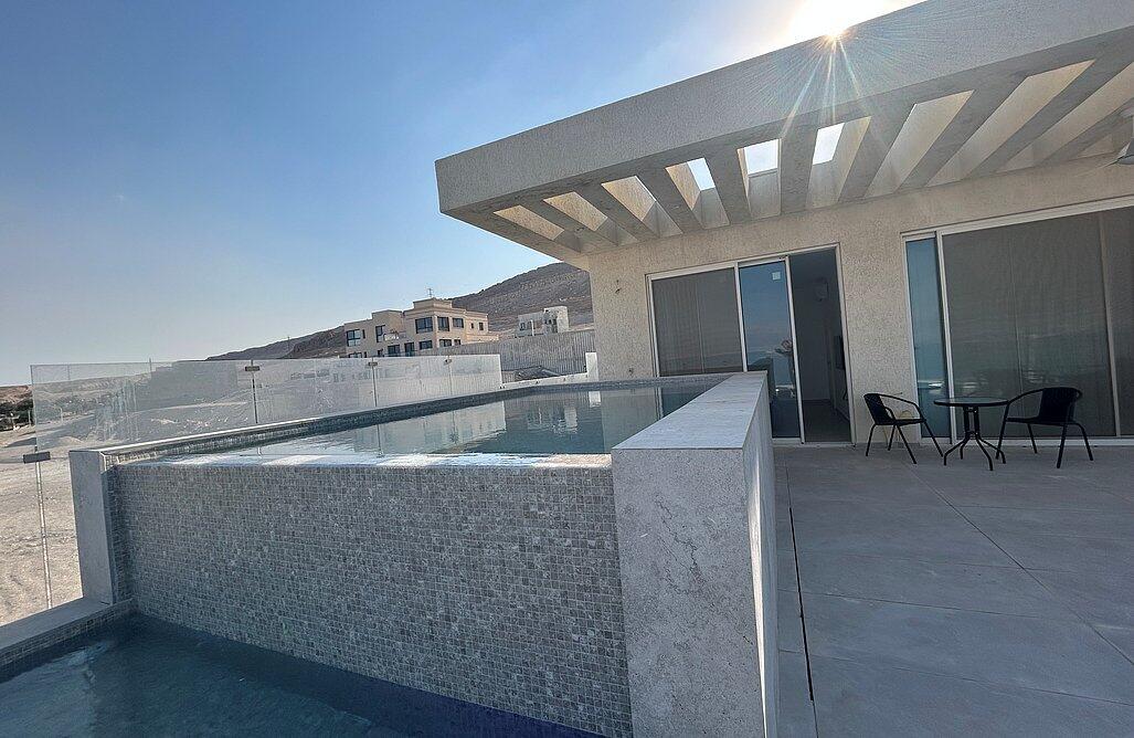 וילת החוף ים המלח דרום  18  נופש - וי פור ויקיישן - V for Vacation