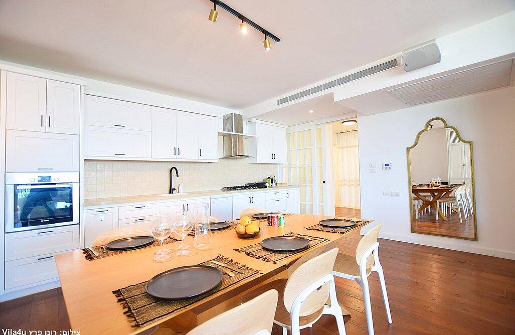 וילה בליס - Villa Bliss צפון  23  נופש - וי פור ויקיישן - V for Vacation