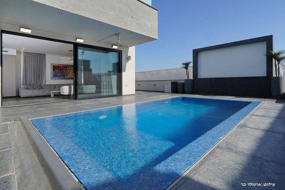 וילה אריא סינמה צפון  2  נופש - וי פור ויקיישן - V for Vacation