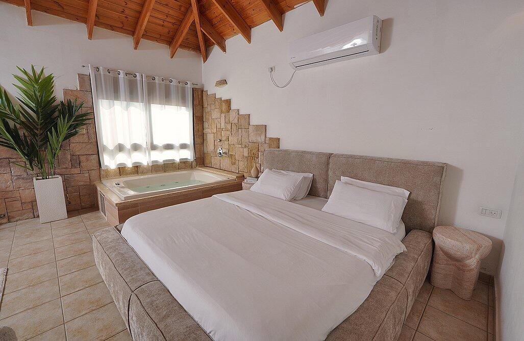 סוויטות נוף ליער צפון  12  נופש - וי פור ויקיישן - V for Vacation