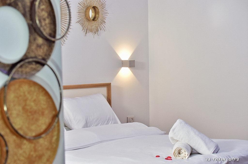 הילת השחר צפון  6  נופש - וי פור ויקיישן - V for Vacation