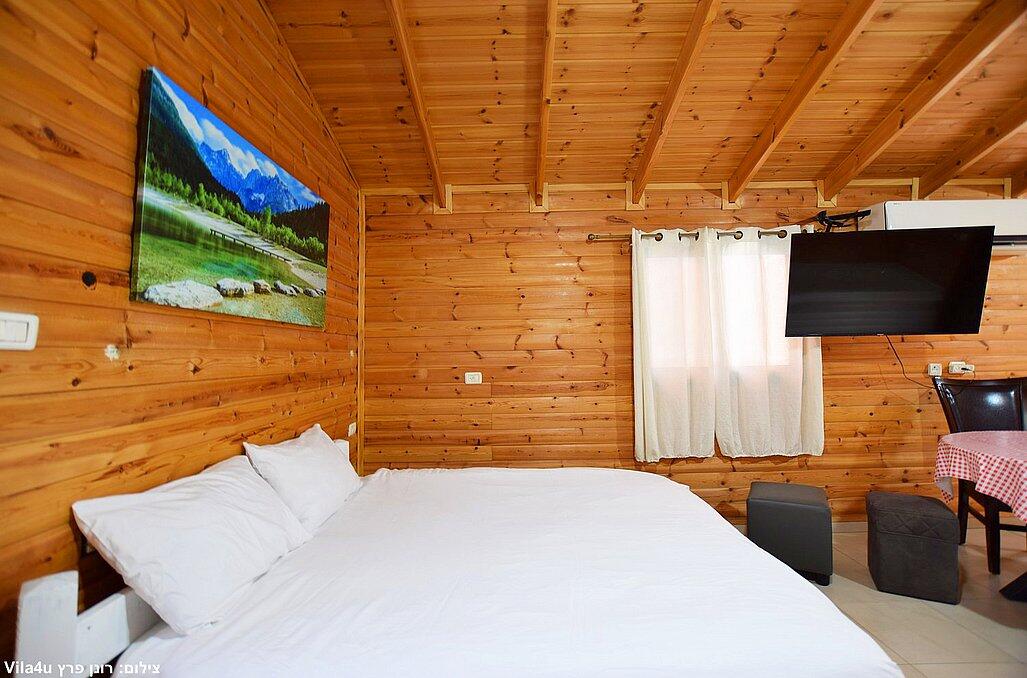 סוויטת יצחק צפון  8  נופש - וי פור ויקיישן - V for Vacation