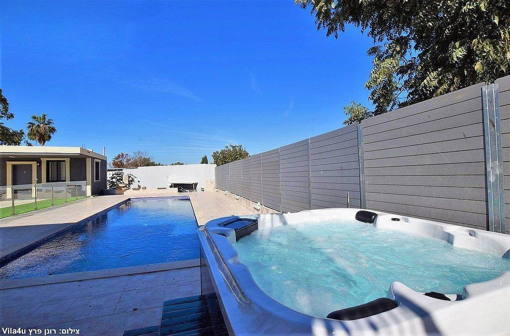 אחוזת LS בגליל צפון  2  נופש - וי פור ויקיישן - V for Vacation