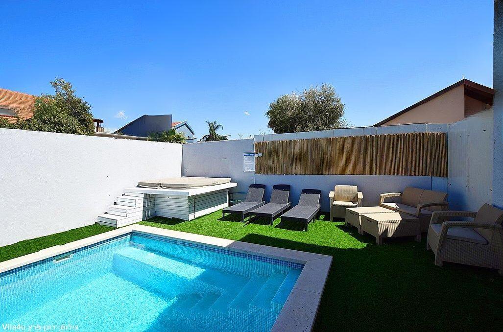 סוויטת יצחק צפון  3  נופש - וי פור ויקיישן - V for Vacation