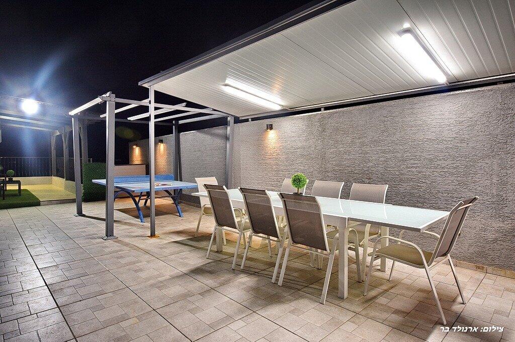 וילה יהלי צפון  18  נופש - וי פור ויקיישן - V for Vacation