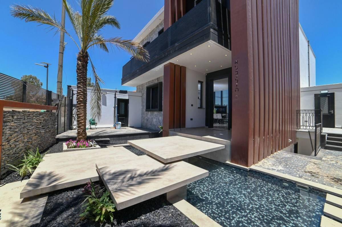 אחוזת לייף סטייל בכנרת צפון  2  נופש - וי פור ויקיישן - V for Vacation