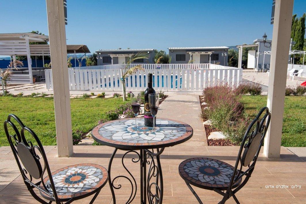 אחוזת הסתיו למרגלות הגלבוע צפון  5  נופש - וי פור ויקיישן - V for Vacation