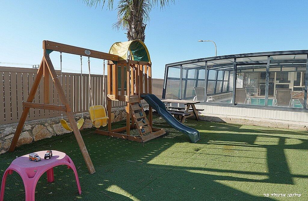 וילה ונילה צפון  3  נופש - וי פור ויקיישן - V for Vacation