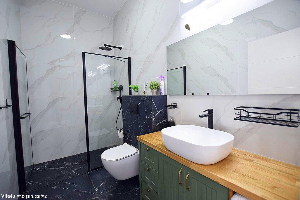 אחוזת גפנים צפון  34  נופש - וי פור ויקיישן - V for Vacation