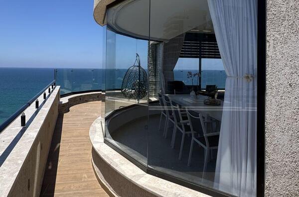 סי וויו פנטהאוז וספא נתניה - Sea view penthouse & spa Netanya